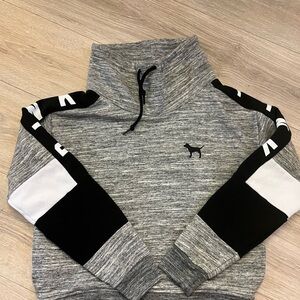 PINK Sweatshirt Small